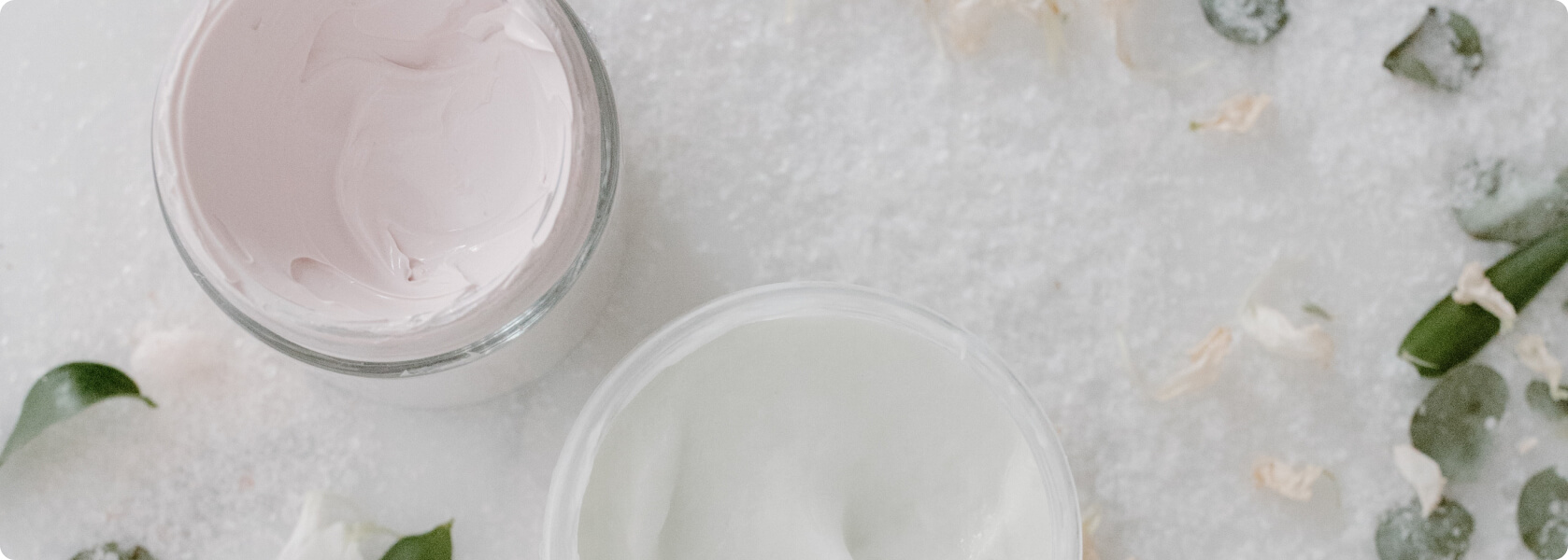 Keratosis Pilaris (Reibeisenhaut) - Welche Peelings helfen bei einer Reibeisenhaut?