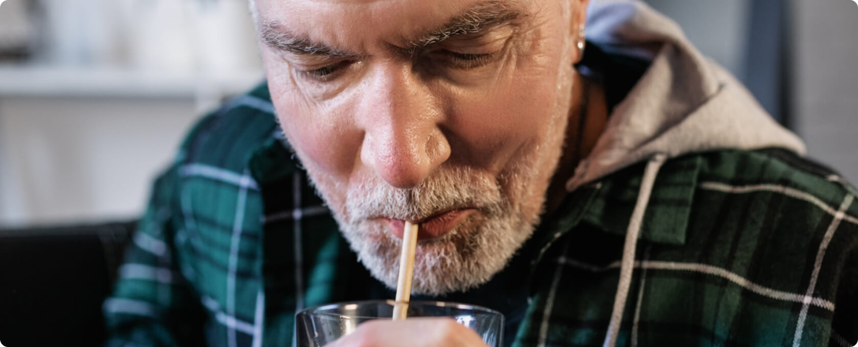Gicht - mindestens 2,5 Liter Wasser täglich zu sich nehmen
