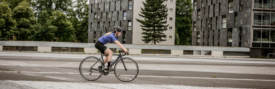 Um einer Atheromatose vorzubeugen empfiehlt sich das Radfahren und Schwimmen. 