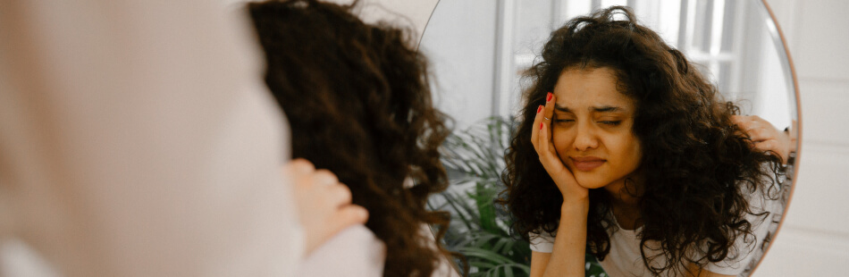 Bulimiker kämpfen sehr oft mit psychischen Problemen, wobei die Unzufriedenheit mit der eigenen Person Hauptursache ist.